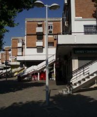 Edificio de viviendas, oficinas y comercios en c/ Pontevedra