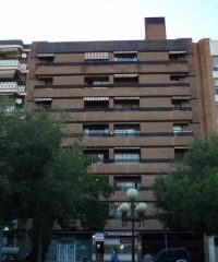 Edificio de viviendas en la Plaza de Colón, 19